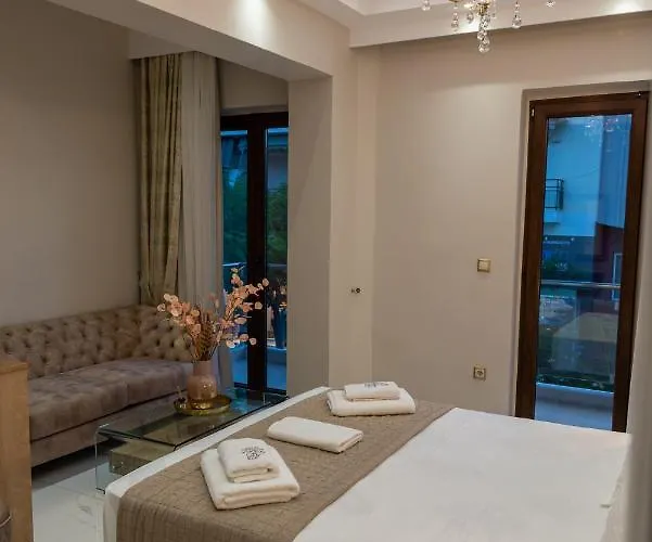 Agora Luxury Boutique מלון